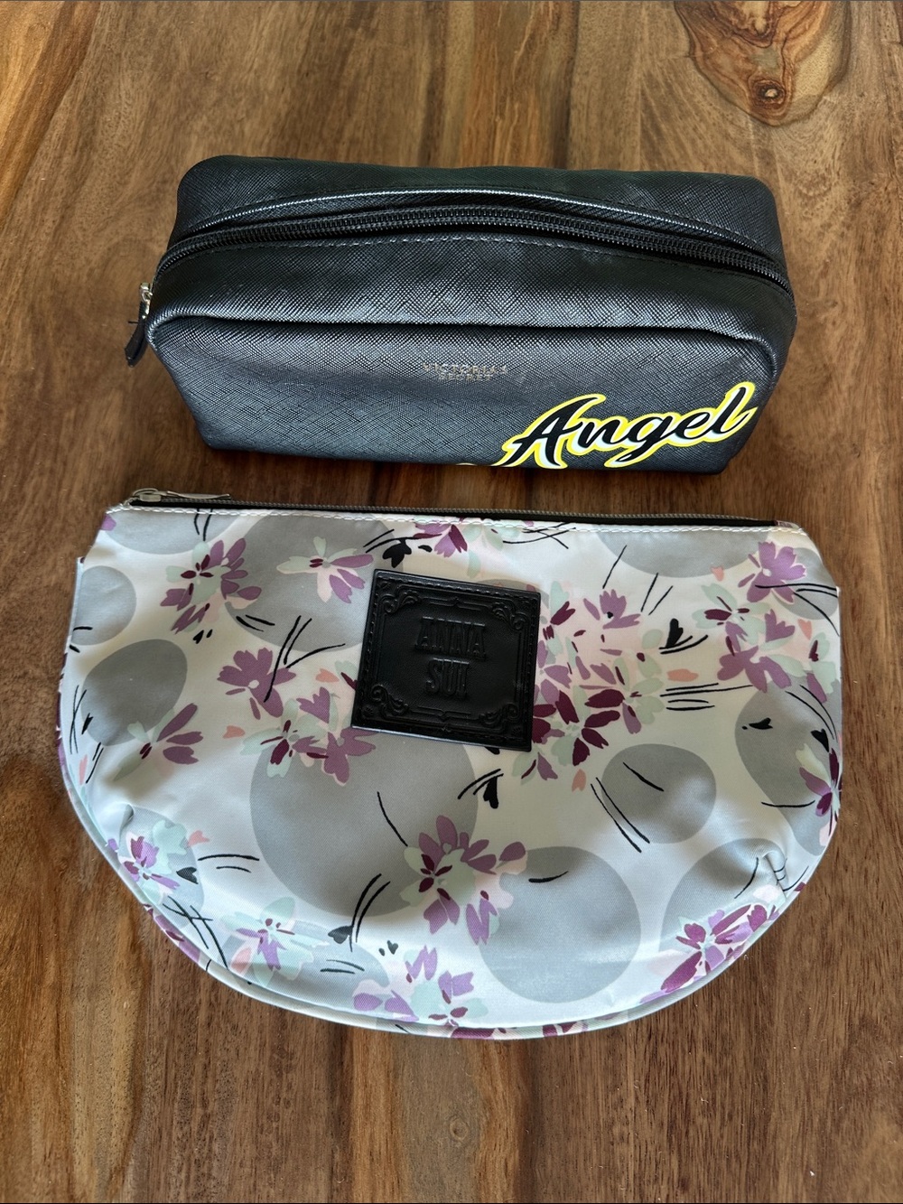 Pottery Barn Teen Anna Sui Floral Floral Dot Collection  makeup VS Angel black
